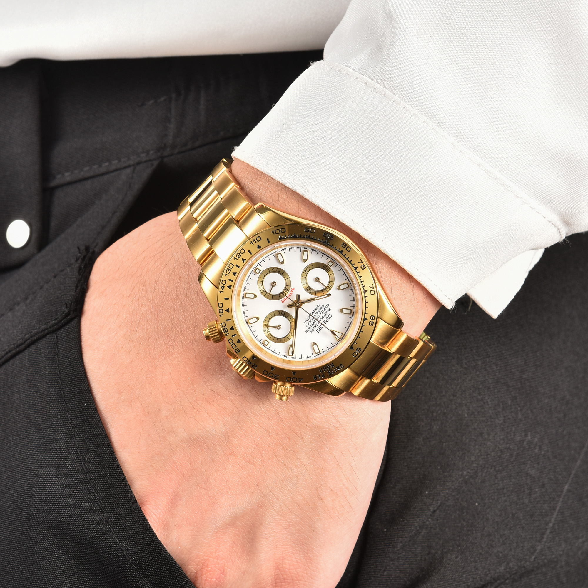 39mm VK63 watch Gold Stainless - Stainless Bracelet Diver のレビューと価格