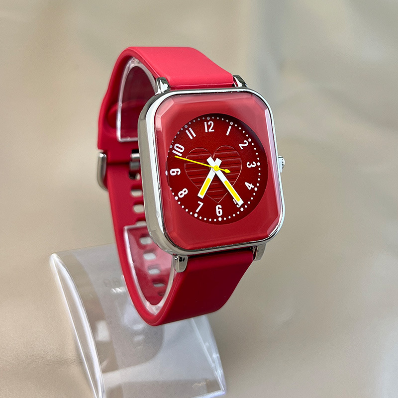 Fashion Minimalist Women Quart - Silicone Band Women のレビューと価格