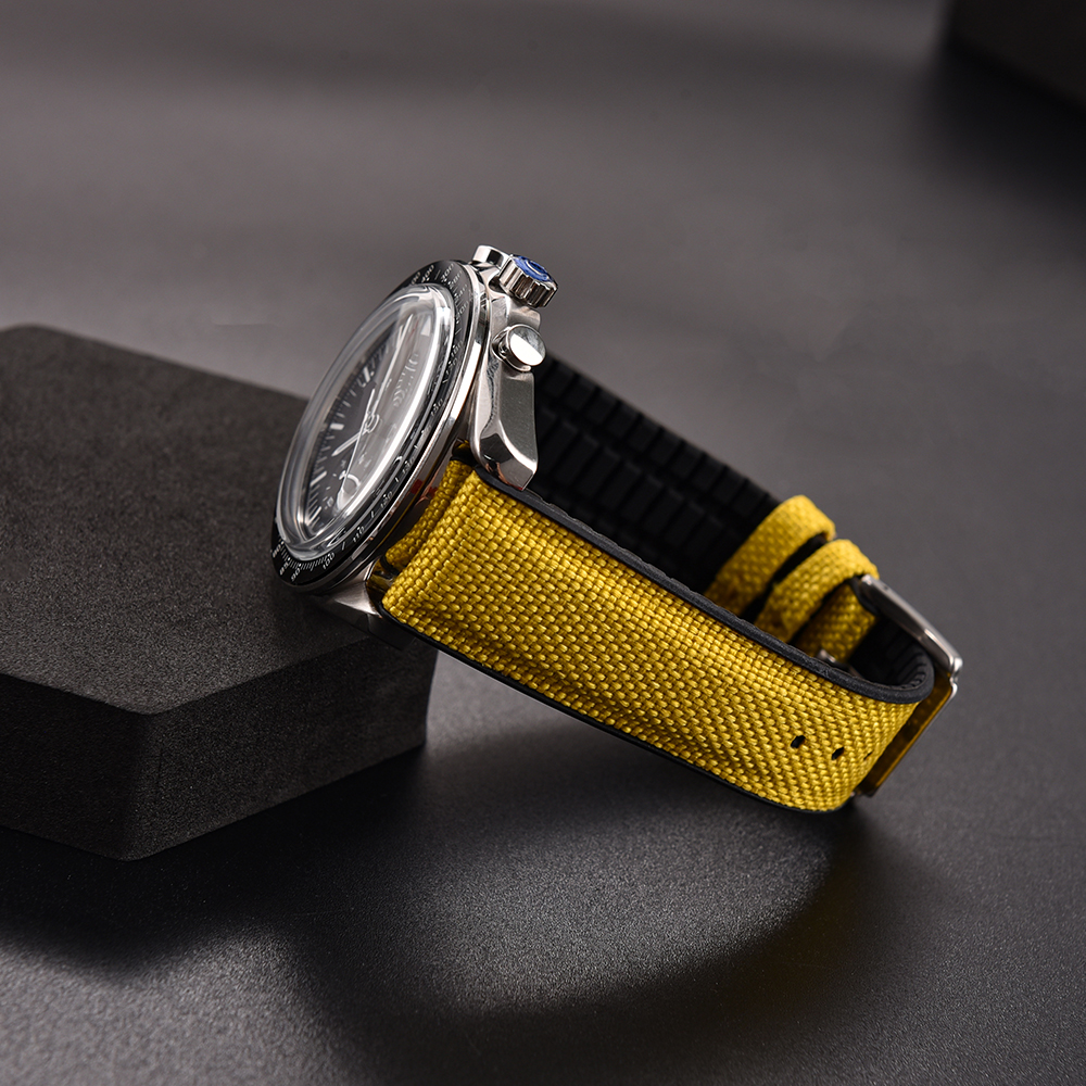 New Design Sailcloth Rubber St - Canvas Strap Watch のレビューと価格